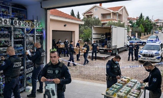 🌐Тайная мошенническая сеть под Подгорицей. 🕵️ Полиция...
