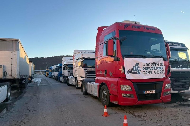 🚛 Союз перевозчиков Черногории проводит протест —...